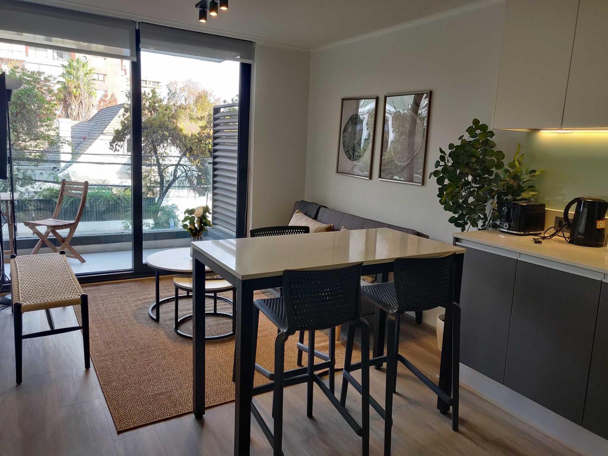 Chic Providencia Retreat Cozy 1br For 3 Guests Apartamento *